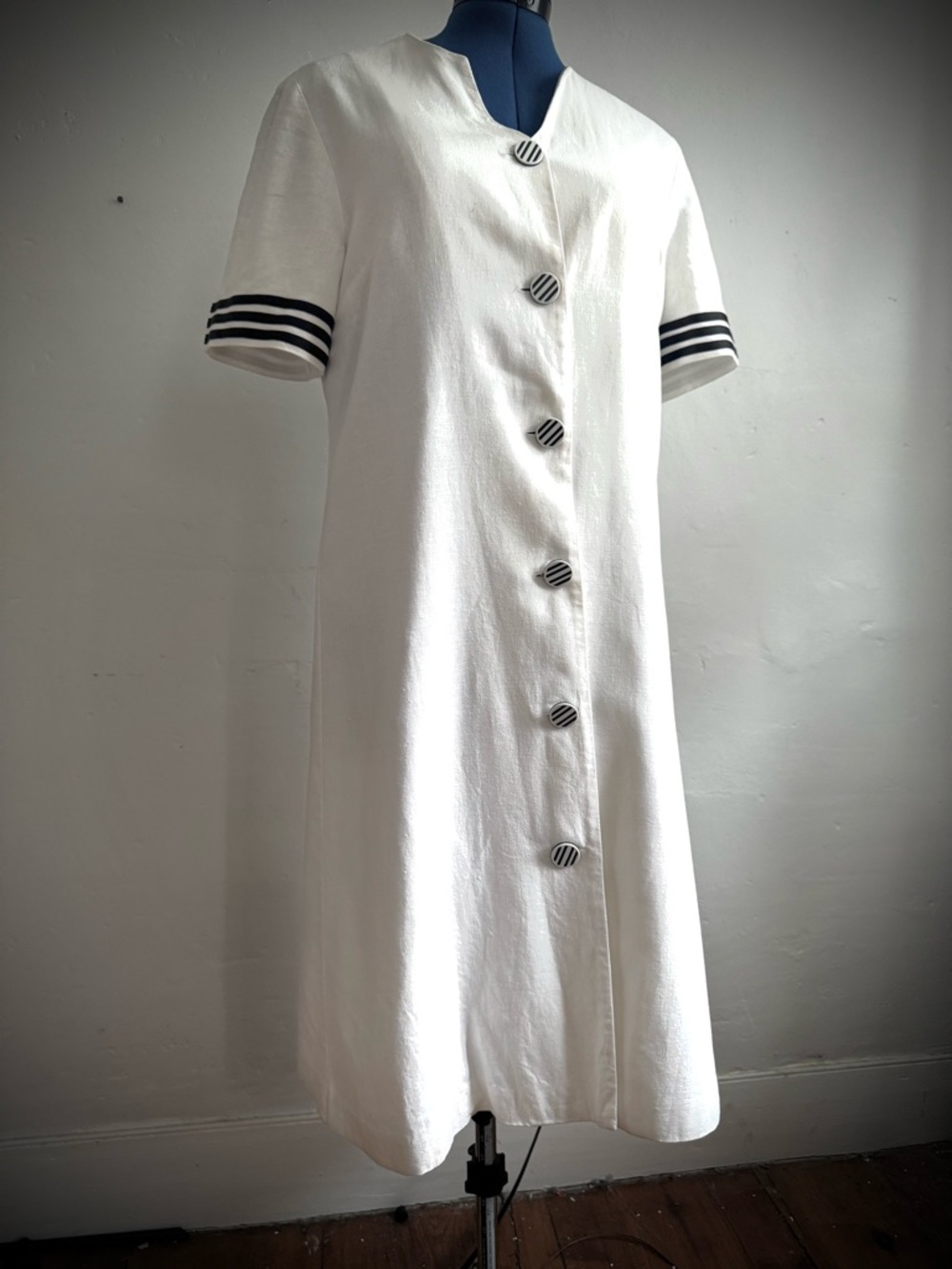 Vintage Brownstone Studio Nautical White Button-Front Linen blend Dress